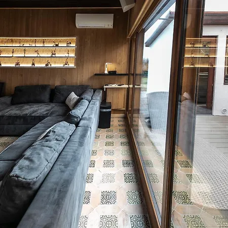 Villa Nr8 Premium Vendeghaz Mako