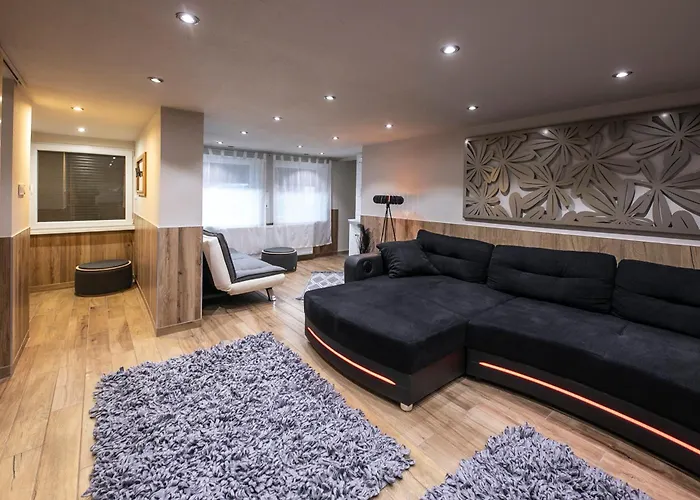 Nr8 Premium Vendeghaz Willa